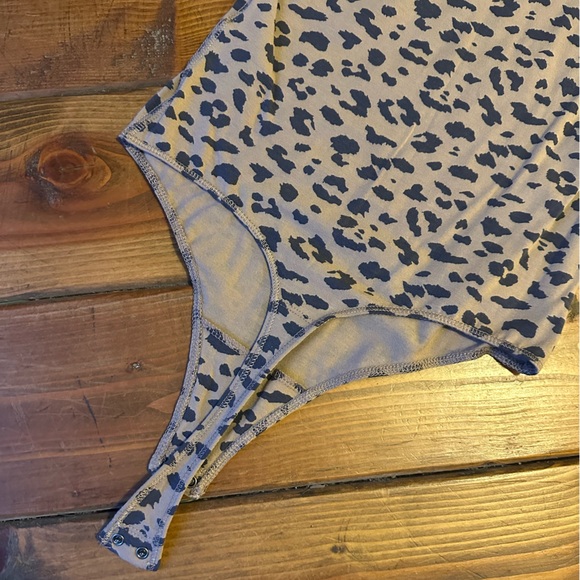 Abercrombie & Fitch Bodysuit - Picture 4 of 5